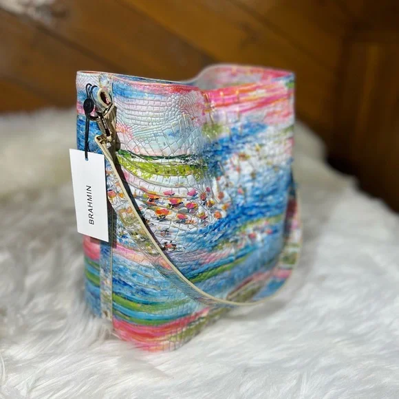 Brahmin Celina Staycation Melbourne Bucket Shoulder Bag NWT - Picture 3 of 11